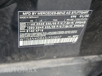 2025 Mercedes-Benz GLA 250 - miniatura 15