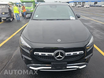 2025 Mercedes-Benz GLA 250 - miniatura 2