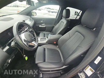 2025 Mercedes-Benz GLA 250 - miniatura 7