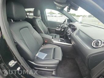 2025 Mercedes-Benz GLA 250 - miniatura 8