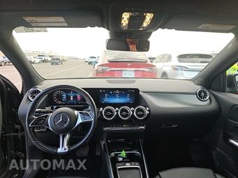 2025 Mercedes-Benz GLA 250 - miniatura 17