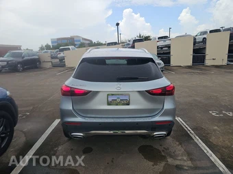 2025 Mercedes-Benz GLA 250 – miniatura 5