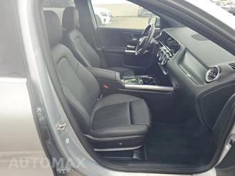 2025 Mercedes-Benz GLA 250 – miniatura 8