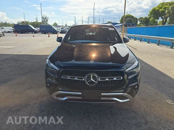 2025 Mercedes-Benz GLA 250 - miniatura 2