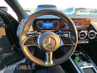 2025 Mercedes-Benz GLA 250 - miniatura 16