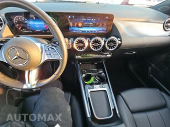2025 Mercedes-Benz GLA 250 - miniatura 17