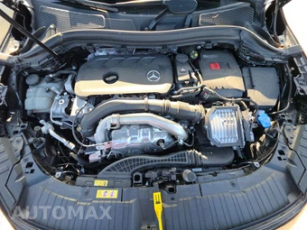2025 Mercedes-Benz GLA 250 - miniatura 15