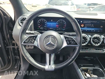 2025 Mercedes-Benz GLA 250 - miniatura 10