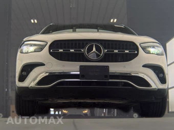 2025 Mercedes-Benz GLA 250 - miniatura 3