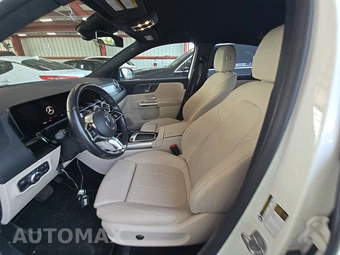 2025 Mercedes-Benz GLA 250 - miniatura 13