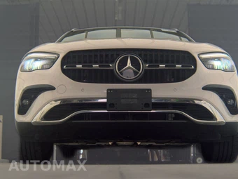 2025 Mercedes-Benz GLA 250 - miniatura 3