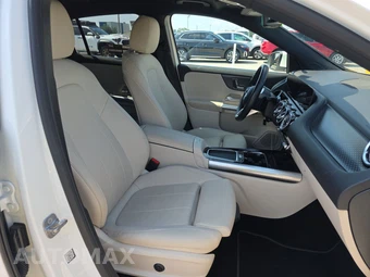 2025 Mercedes-Benz GLA 250 - miniatura 14
