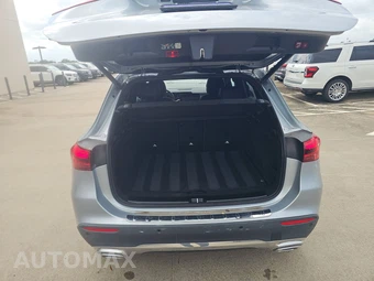 2025 Mercedes-Benz GLA 250 - miniatura 16