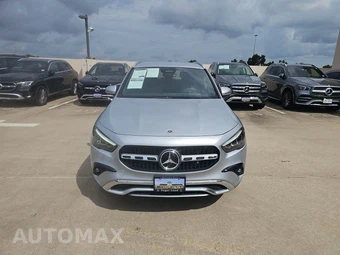 2025 Mercedes-Benz GLA 250 - miniatura 2