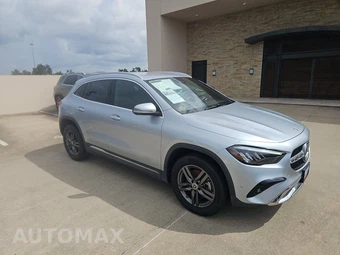 2025 Mercedes-Benz GLA 250 - miniatura 3