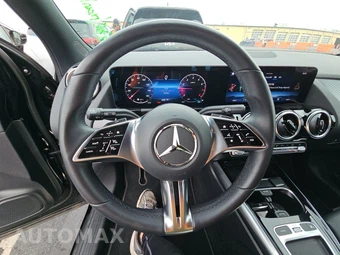 2025 Mercedes-Benz GLA 250 - miniatura 10