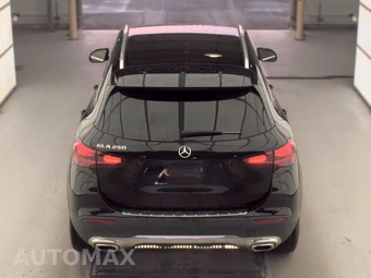 2025 Mercedes-Benz GLA 250 - miniatura 5