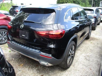 2025 Mercedes-Benz GLA 250 - miniatura 11