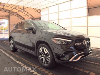 2025 Mercedes-Benz GLA 250 - miniatura 3