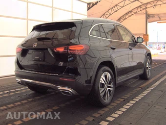 2025 Mercedes-Benz GLA 250 - miniatura 4