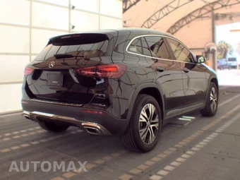 2025 Mercedes-Benz GLA 250 - miniatura 4