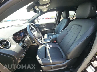2025 Mercedes-Benz GLA 250 - miniatura 7