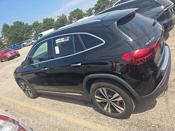 2025 Mercedes-Benz GLA 250 - miniatura 6