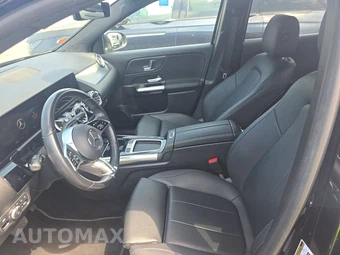 2025 Mercedes-Benz GLA 250 - miniatura 7