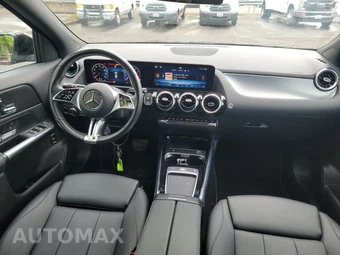 2025 Mercedes-Benz GLA 250 - miniatura 17