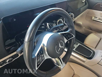 2025 Mercedes-Benz GLA 250 - miniatura 10