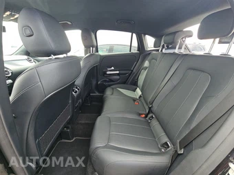 2025 Mercedes-Benz GLA 250 - miniatura 13