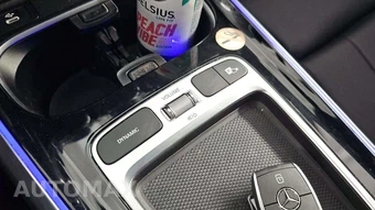 2025 Mercedes-Benz GLA 250 - miniatura 23