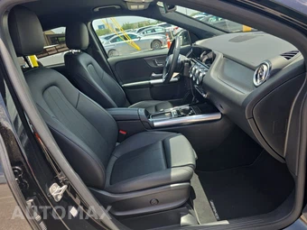 2025 Mercedes-Benz GLA 250 - miniatura 14
