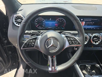 2025 Mercedes-Benz GLA 250 - miniatura 16