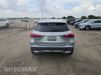 2025 Mercedes-Benz GLA 250 – miniatura 5