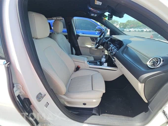 2025 Mercedes-Benz GLA 250 - miniatura 14
