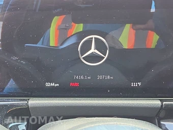 2025 Mercedes-Benz GLA 250 - miniatura 12