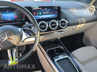 2025 Mercedes-Benz GLA 250 - miniatura 17