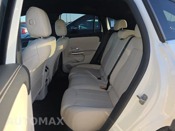 2025 Mercedes-Benz GLA 250 - miniatura 19
