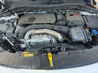 2025 Mercedes-Benz GLA 250 - miniatura 22