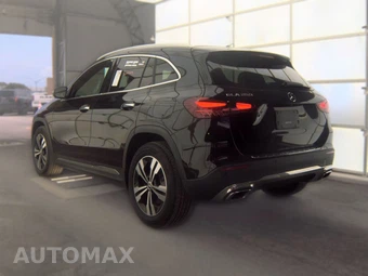 2025 Mercedes-Benz GLA 250 - miniatura 8