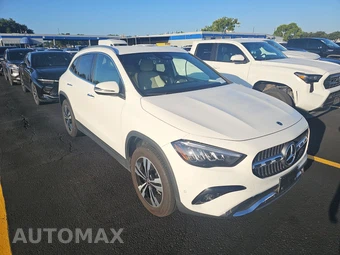2025 Mercedes-Benz GLA 250 - miniatura 3