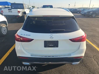 2025 Mercedes-Benz GLA 250 - miniatura 5