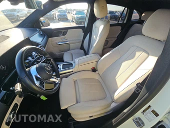 2025 Mercedes-Benz GLA 250 - miniatura 7