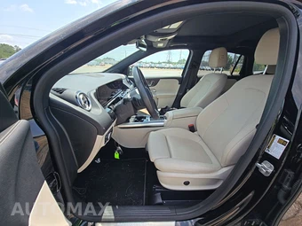 2025 Mercedes-Benz GLA 250 – miniatura 7
