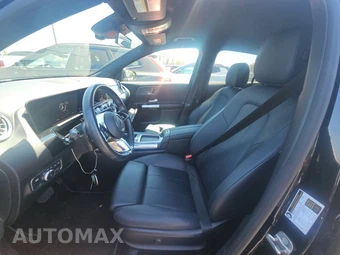 2025 Mercedes-Benz GLA 250 - miniatura 7