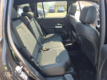 2025 Mercedes-Benz GLB 250 4MATIC – miniatura 16