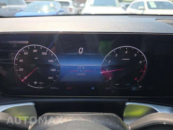 2025 Mercedes-Benz GLB 250 4MATIC – miniatura 9