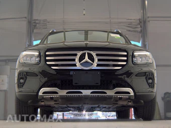 2025 Mercedes-Benz GLB 250 4MATIC – miniatura 3