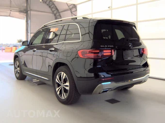 2025 Mercedes-Benz GLB 250 4MATIC – miniatura 8